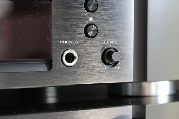 Marantz CD-6007 Noir – Image 9